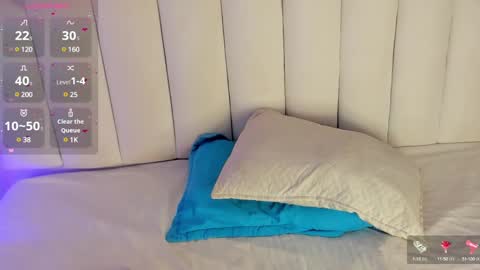 Snapshot of megan_browns1 chatting on January 28, 12:54 pm Megan online show from January 28, 12:54 pm