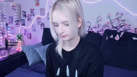 Megan and Anna online show from January 9, 5:26 pm