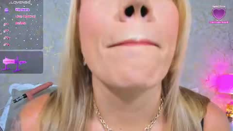 Puedes llamarme angy online show from June 9, 10:54 pm