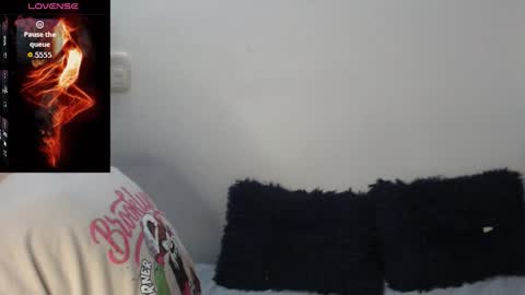 Megan and sophi online show from November 10, 11:48 pm