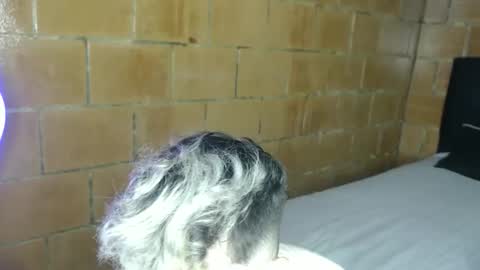 Megan and sophi online show from April 25, 1:52 am