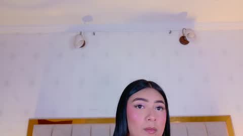 Snapshot of megan_cruzgb chatting on May 9, 12:10 pm Carolina Paez online show from May 9, 12:10 pm