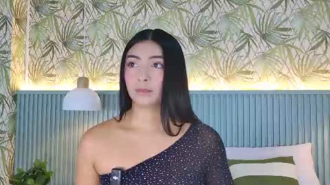 Snapshot of megan_cruzgb chatting on July 29, 12:36 pm Carolina Paez online show from July 29, 12:36 pm