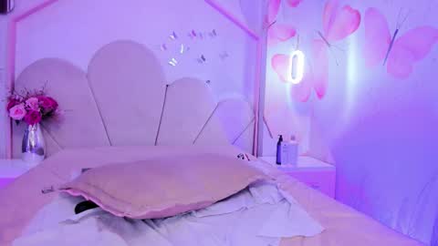 Megan online show from January 9, 4:59 am