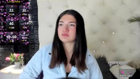 Snapshot of megan_devon chatting on December 26, 12:16 pm online show from December 26, 12:16 pm