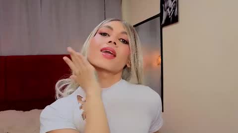 megan do santos online show from February 26, 8:52 pm