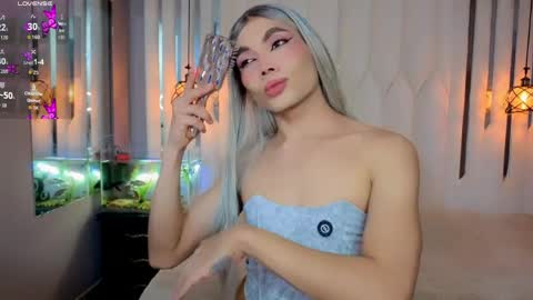megan do santos online show from May 15, 1:18 pm