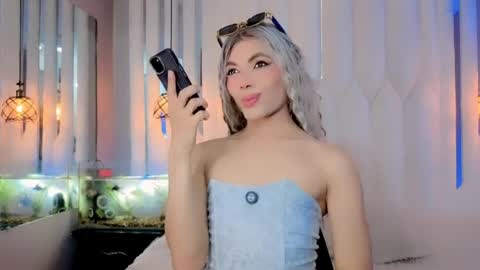 megan do santos online show from May 26, 8:49 pm