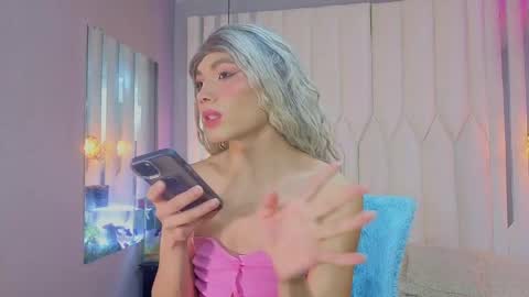 megan do santos online show from June 8, 7:36 pm