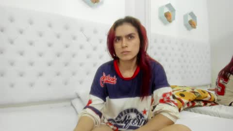 Snapshot of megan_hally chatting on May 10, 11:37 am Megan online show from May 10, 11:37 am