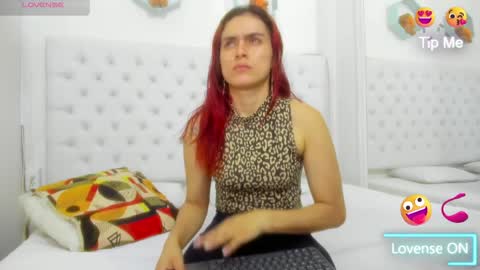 Snapshot of megan_hally chatting on May 22, 11:05 am Megan online show from May 22, 11:05 am