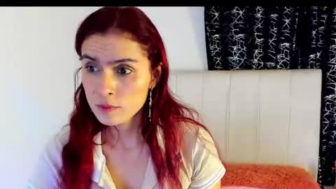 Snapshot of megan_hally chatting on June 19, 11:36 am Megan online show from June 19, 11:36 am