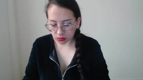 Hi Stream 1430 to 2100pm online show from May 2, 12:54 pm