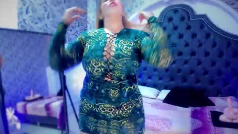 megan_jall online show from November 26, 10:11 pm