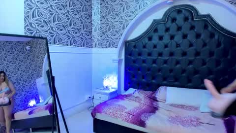 megan_jall online show from December 14, 3:01 am