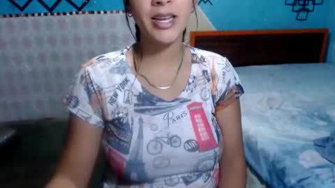 Snapshot of megan_little_ chatting on March 15, 1:00 am amanda online show from March 15, 1:00 am