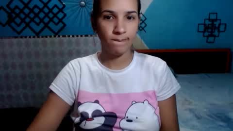 Snapshot of megan_little_ chatting on March 22, 9:40 pm amanda online show from March 22, 9:40 pm