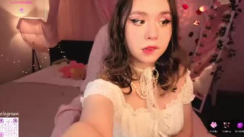 Snapshot of megan_nelson chatting on July 3, 11:16 am Megan Nelson online show from July 3, 11:16 am