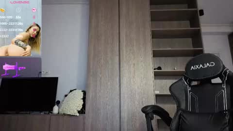 Megan online show from February 20, 6:10 am