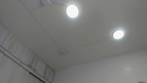 Snapshot of megan_rous2 chatting on October 28, 3:10 am megan online show from October 28, 3:10 am