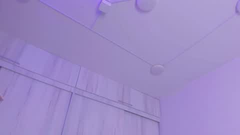 Snapshot of megan_rous2 chatting on November 6, 3:07 am megan online show from November 6, 3:07 am