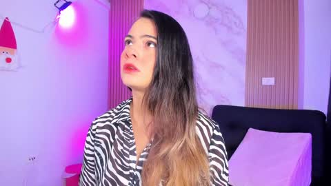 Snapshot of megan_star73 chatting on January 19, 11:56 am Megan online show from January 19, 11:56 am