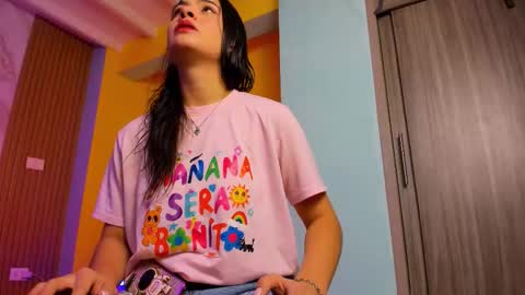Snapshot of megan_star73 chatting on September 21, 11:12 am Megan online show from September 21, 11:12 am