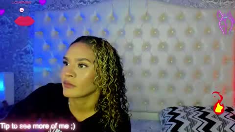 megan_tower online show from November 3, 7:15 pm