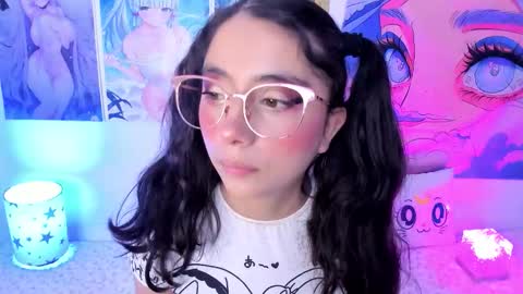 Snapshot of megan_yagami chatting on March 6, 5:37 am Megan online show from March 6, 5:37 am