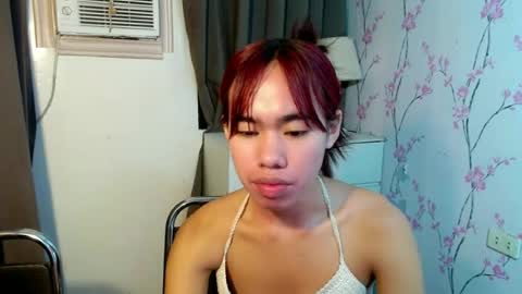 Snapshot of megan_younng chatting on June 23, 6:06 pm MEGAN online show from June 23, 6:06 pm