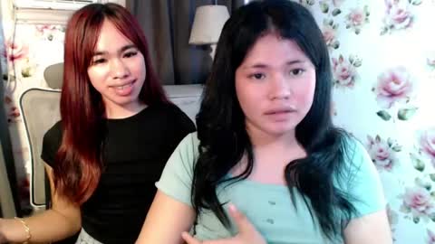 Snapshot of megan_younng chatting on July 11, 11:39 pm MEGAN online show from July 11, 11:39 pm