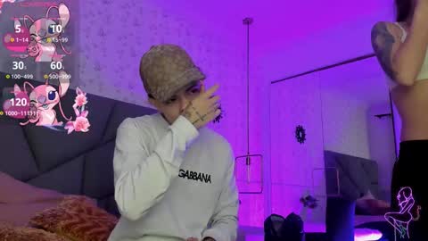 meganandtayler online show from November 30, 12:09 pm