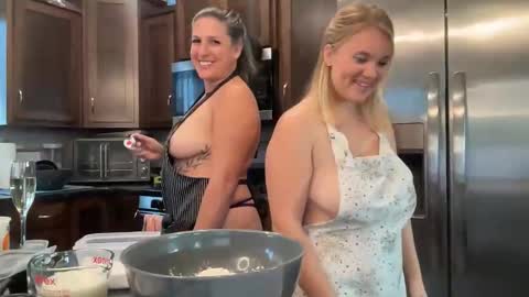 Meganashleyy212 online show from October 24, 10:28 pm