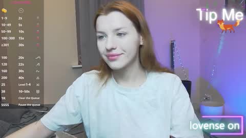 Snapshot of megancat333 chatting on January 12, 8:36 pm megancat333 online show from January 12, 8:36 pm