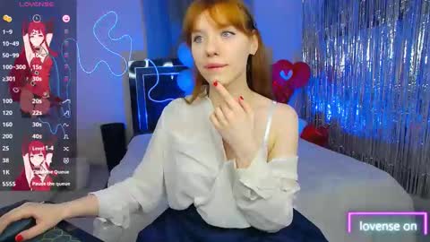 Snapshot of megancat333 chatting on March 12, 9:21 pm megancat333 online show from March 12, 9:21 pm