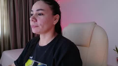 Megan M online show from February 28, 2:51 pm