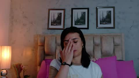 meganfennix online show from May 29, 11:52 am
