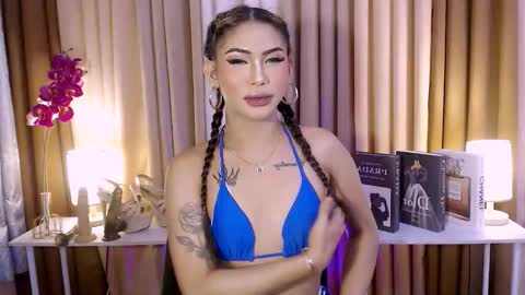 Snapshot of meganfoxx07 chatting on October 6, 3:59 am Megan online show from October 6, 3:59 am