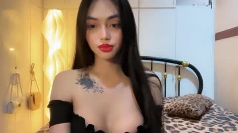 Snapshot of meganharley2004 chatting on August 1, 11:14 pm meganharley2004 online show from August 1, 11:14 pm
