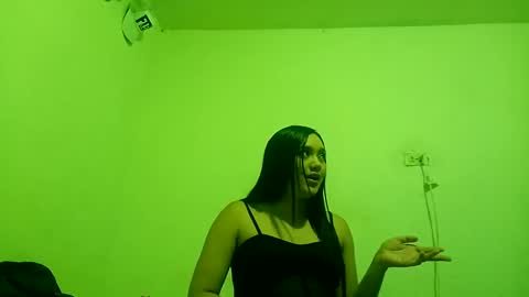 Snapshot of meganhot2004 chatting on February 23, 8:49 am meganhot2004 online show from February 23, 8:49 am