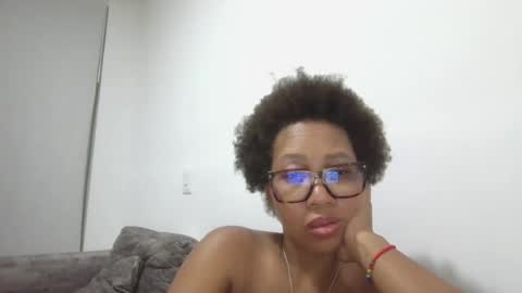 Snapshot of meganhotxx2 chatting on July 14, 4:39 am megan online show from July 14, 4:39 am