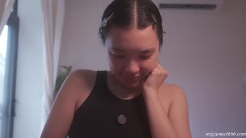 Snapshot of meganmei666 chatting on July 11, 5:59 pm for more 3 online show from July 11, 5:59 pm