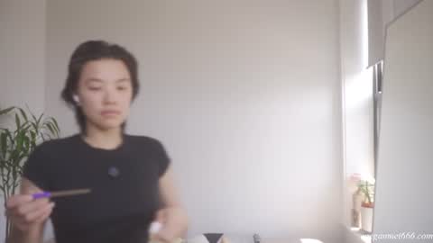 Snapshot of meganmei666 chatting on July 24, 4:27 pm for more 3 online show from July 24, 4:27 pm