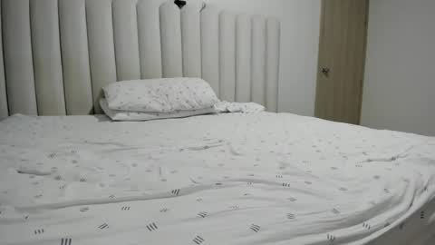 Snapshot of meganmir1 chatting on July 22, 2:58 am meganmir1 online show from July 22, 2:58 am