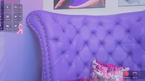 Snapshot of megann__up chatting on May 8, 3:17 pm Megan online show from May 8, 3:17 pm