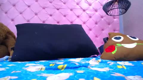 Snapshot of megann_boobs chatting on February 4, 12:19 am Megan online show from February 4, 12:19 am