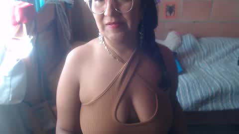 Danny online show from February 4, 1:39 pm