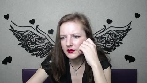 Snapshot of meganpirs chatting on April 9, 9:42 pm MeganPirs online show from April 9, 9:42 pm