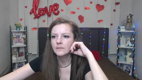 Snapshot of meganpirs chatting on April 26, 5:05 am MeganPirs online show from April 26, 5:05 am