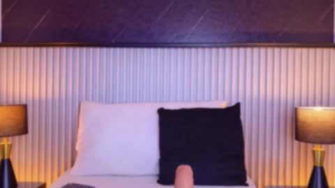 Snapshot of meganreed_ chatting on July 15, 10:26 pm Megan online show from July 15, 10:26 pm